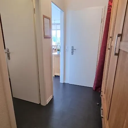 O04-005 * ハイリゲンハーフェン