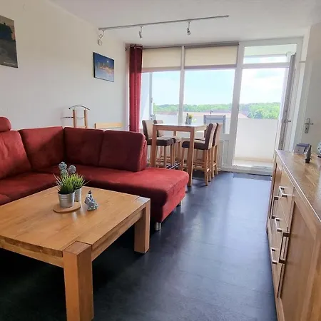 O04-005 ハイリゲンハーフェン